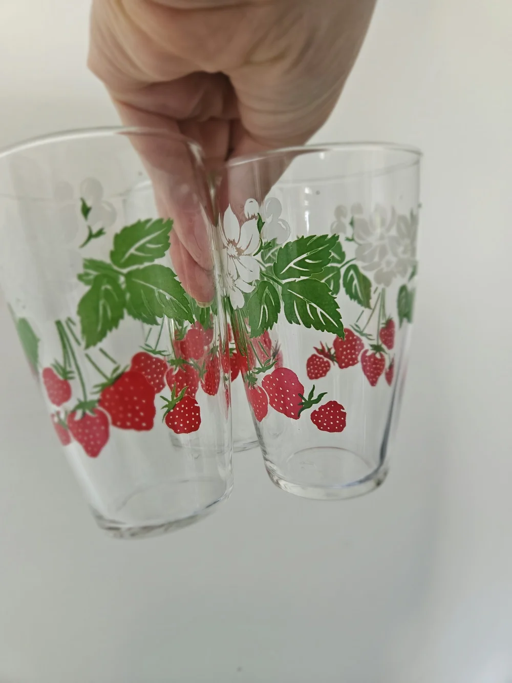 N/A charming strawberry